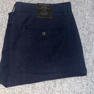 BNWT Banana Republic Men’s Tapered Pants | 34x32